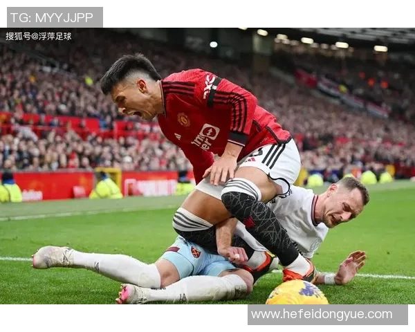 伤愈归来，战神降临！马丁内斯回归，曼联后防线重塑铁壁！